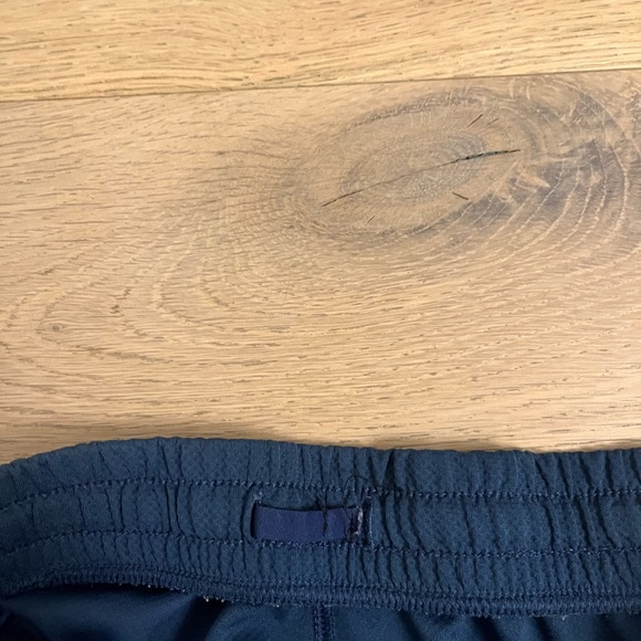 Adidas athletic shorts - Picture 3 of 5